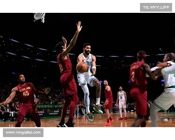 NBA历史记录：超越传奇，创新新高巅峰