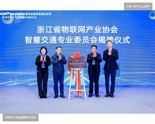 强强对话：聚焦顶尖人物碰撞，探索创新与竞争的极限智慧